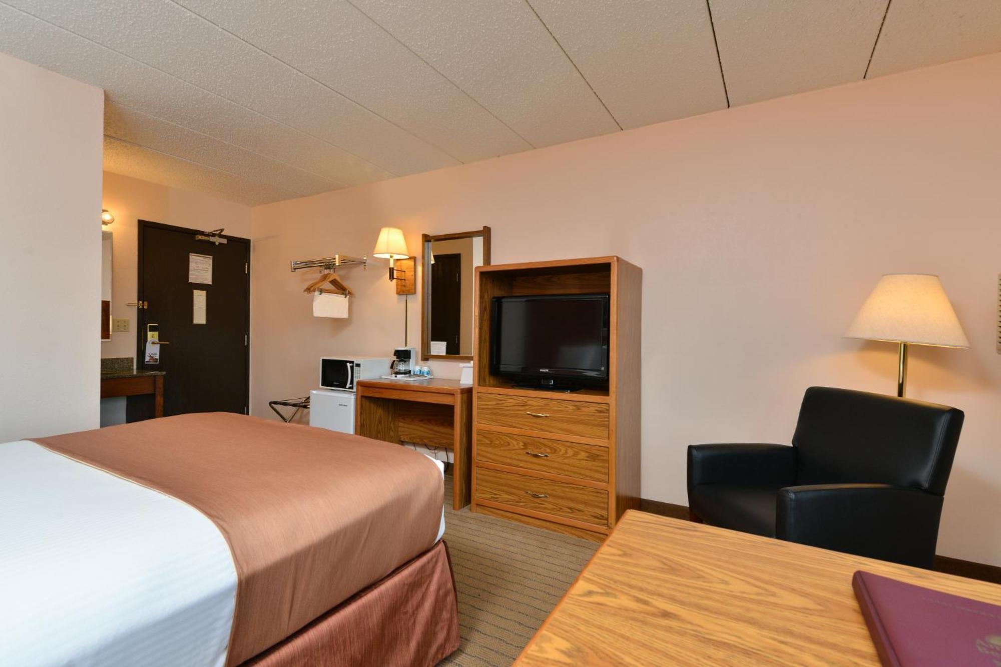 ซูเปอร์ 8 บาย วินด์แฮม ราพิด ซิตี้ Hotel เรพิดซิตี้ ภายนอก รูปภาพ